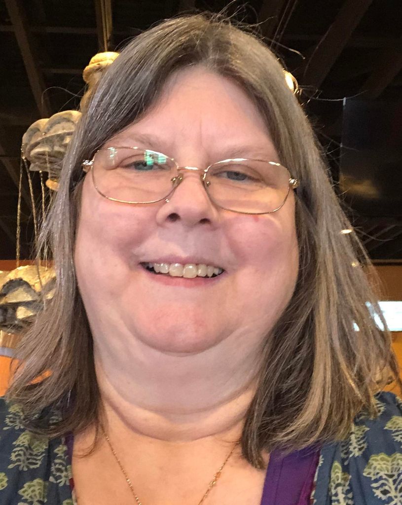 Elaine Lossing