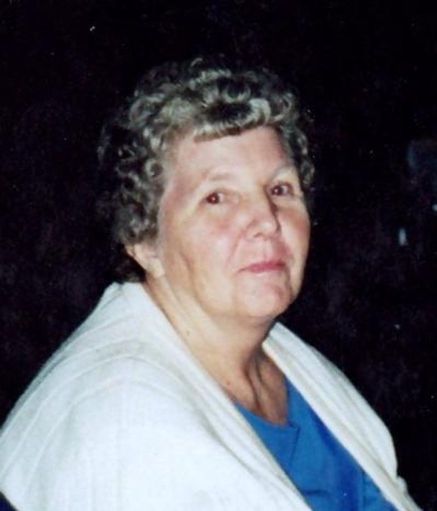 Evelyn Mae Helton Profile Photo