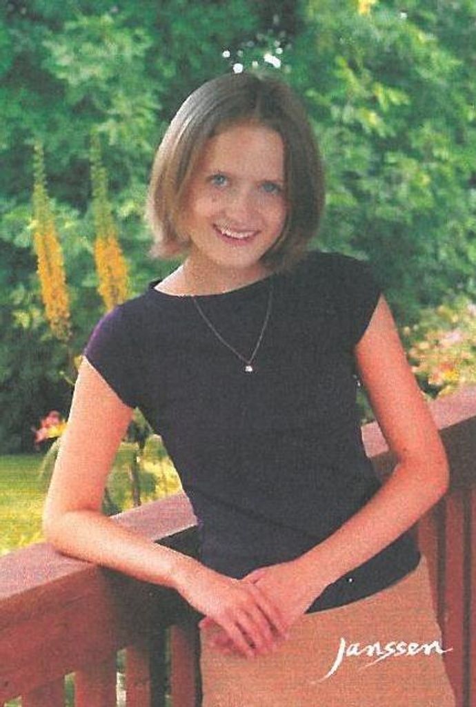 Kendra  Lea Tinsley