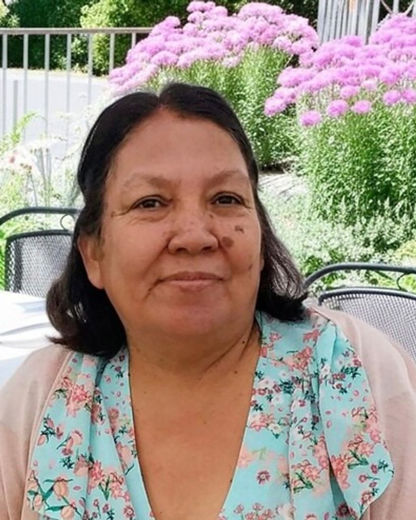 Beatriz Rosales