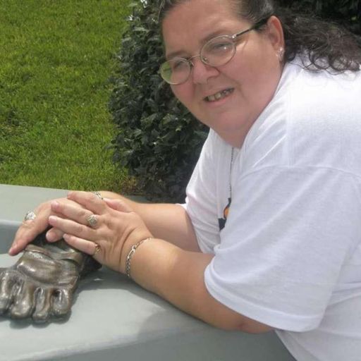 Susan "Susie" Lynn Phillips Sims-Cothran photo gallery thumbnail 3 of 9