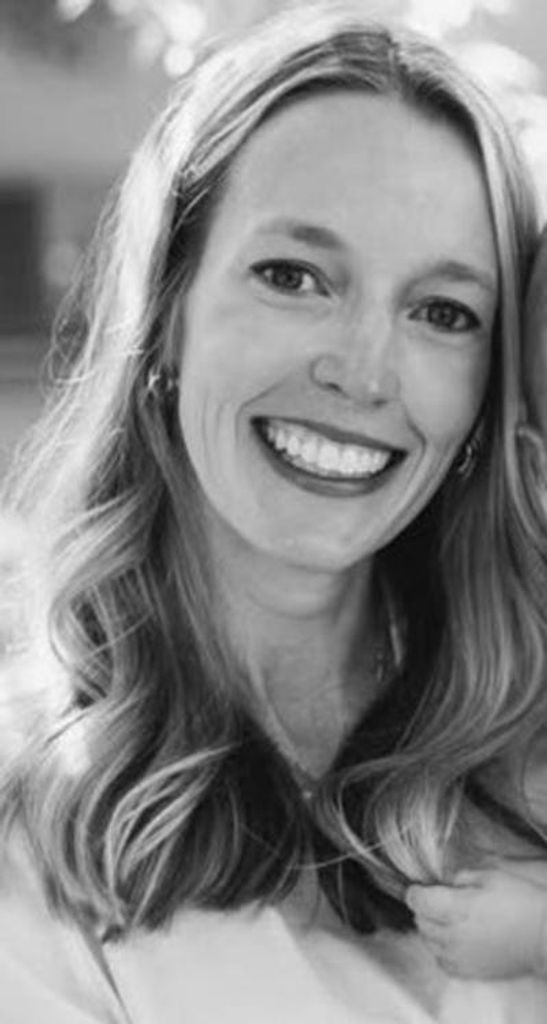 Taylor Elizabeth Long Fishel