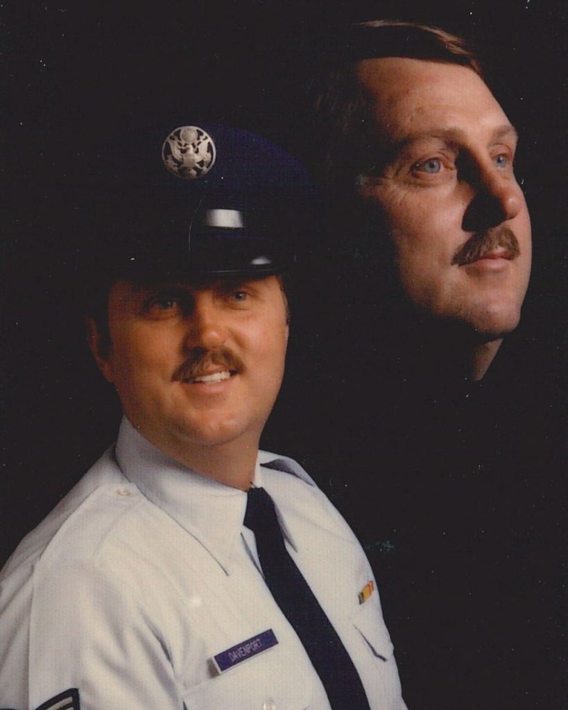 Goldie Jim Davenport