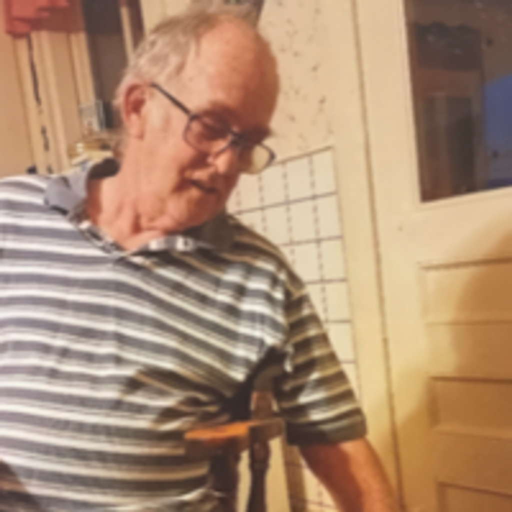 Gordon B Collins Profile Photo