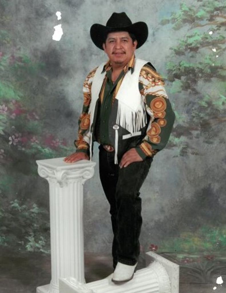 Miguel De Leon