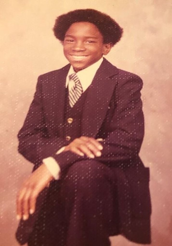 Dwight Jones Profile Photo