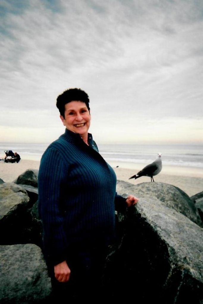 Annetta Lewis Profile Photo