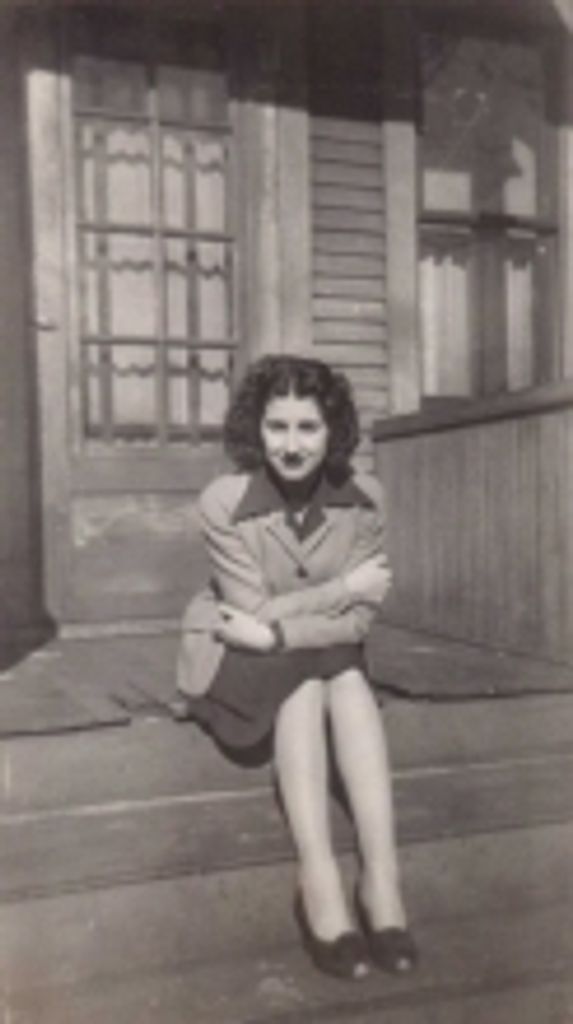 Maxine Ruth Williams