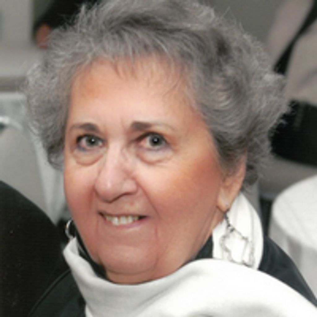 Gloria R Manny Profile Photo