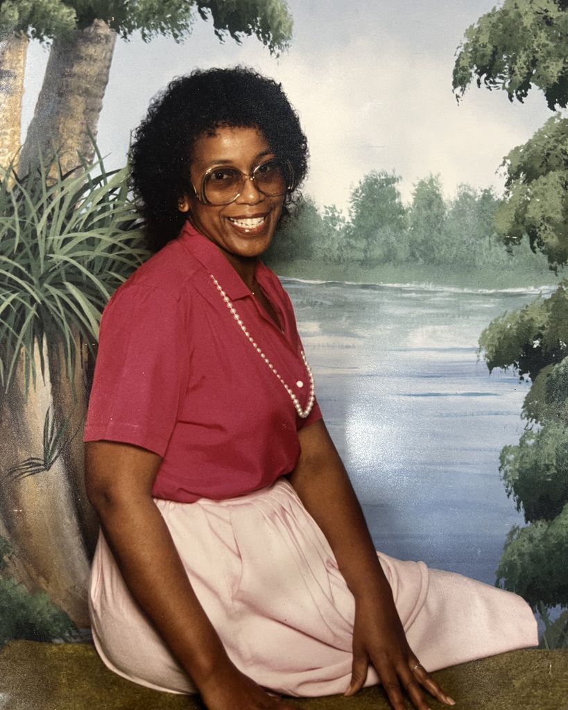 Shirley Lee Howell Profile Photo