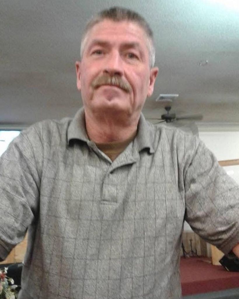 Evert Lee Russell Profile Photo