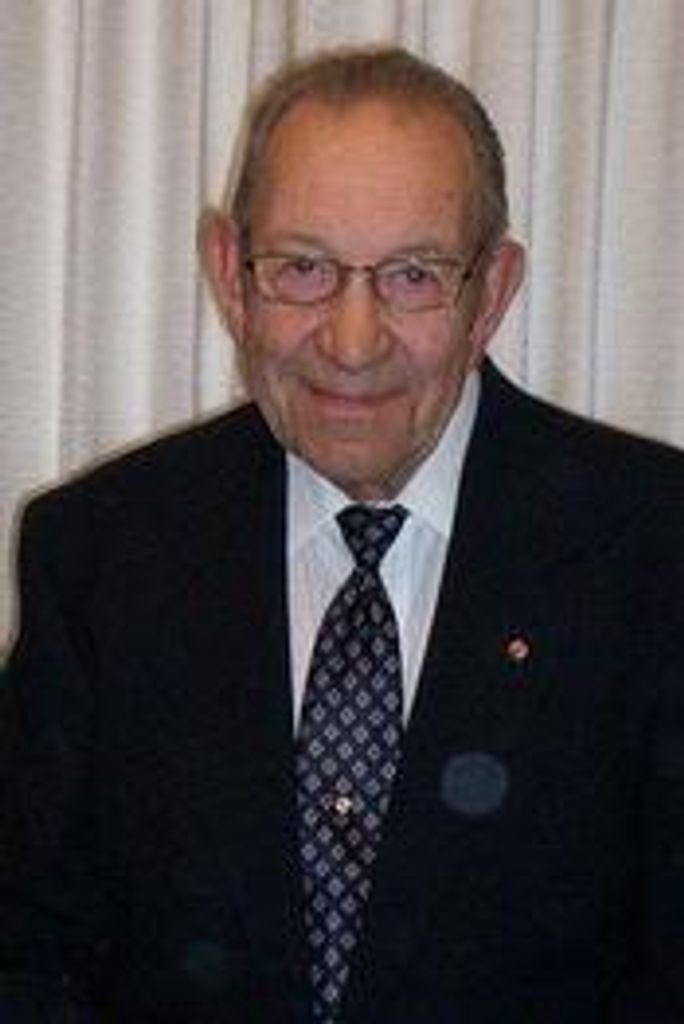 Gerald "Charlie" Morris