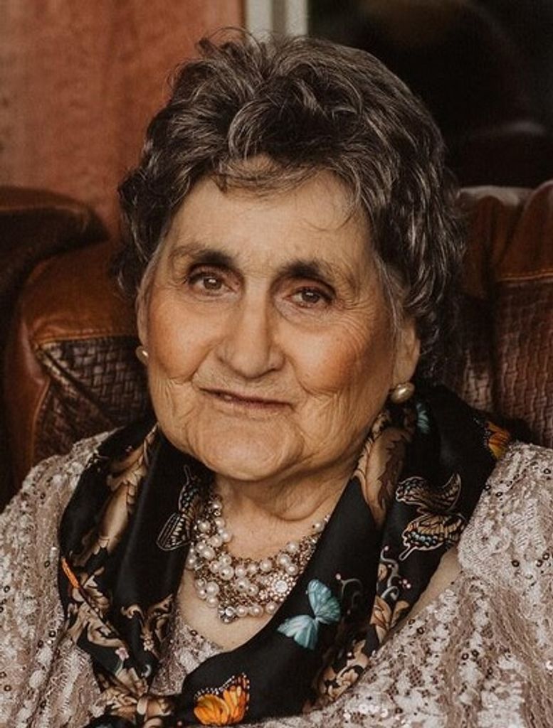 Joyce (Guyer) Weekes Profile Photo