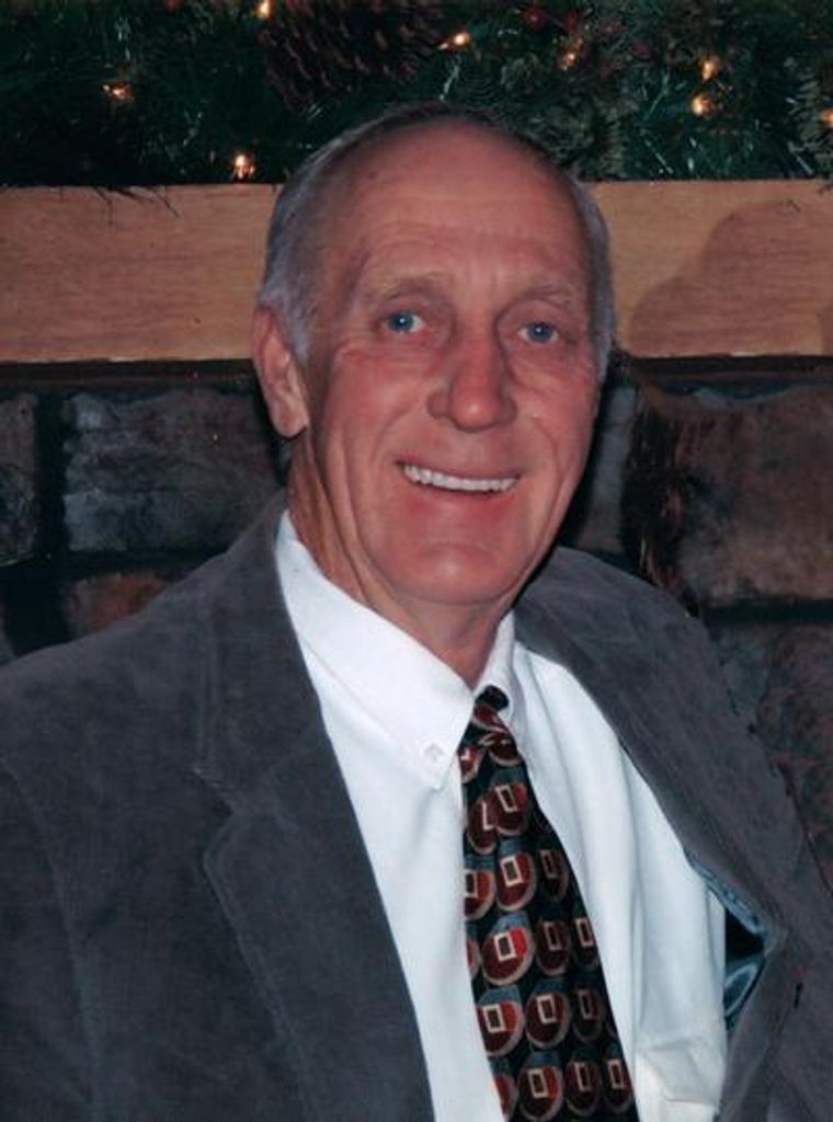 Lloyd Earl Brown Profile Photo