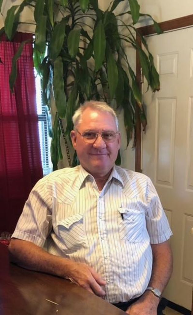 Franklin Lee Morton Profile Photo