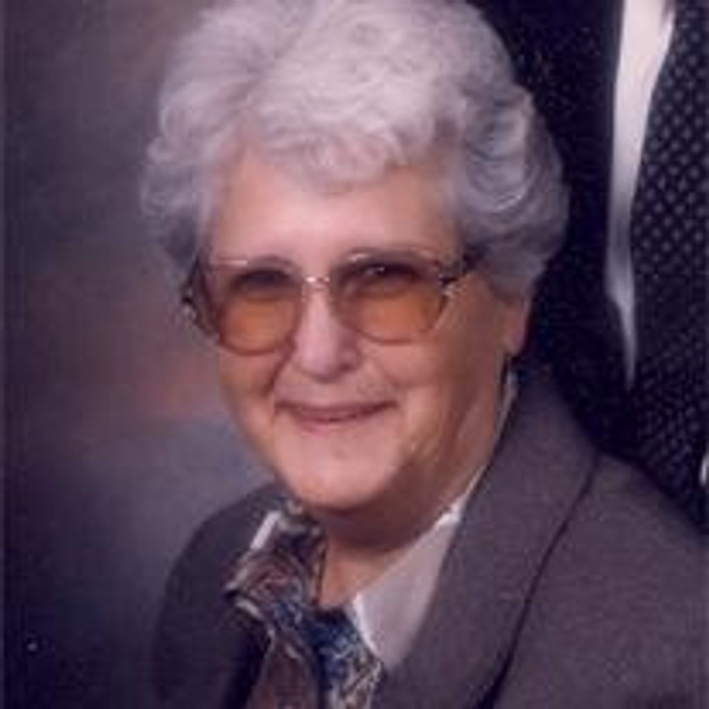 Lorraine Macpherson