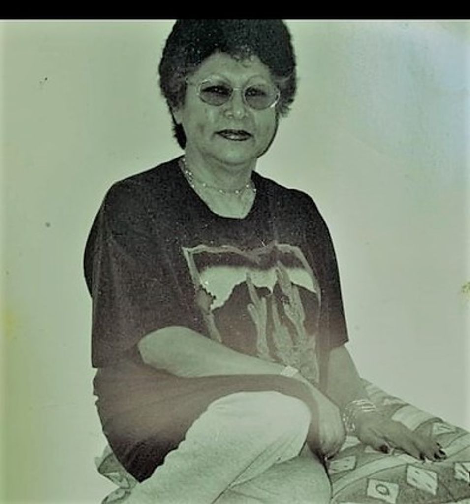 Erlinda (Nina) Vasquez Profile Photo