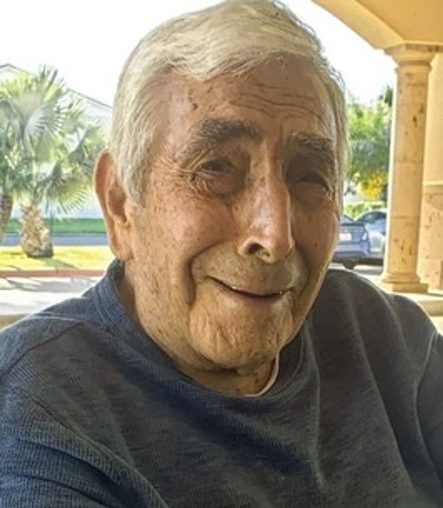 Elisandro Saenz Sr.