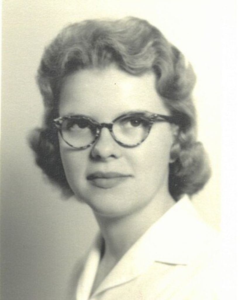 Hazelee Burnett Profile Photo