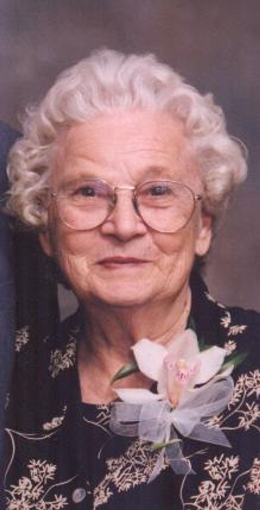 Mrs.    Eunice Lush Milliner