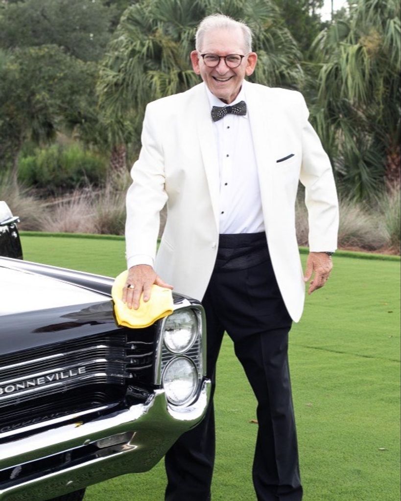 Michael Robert Sudzina