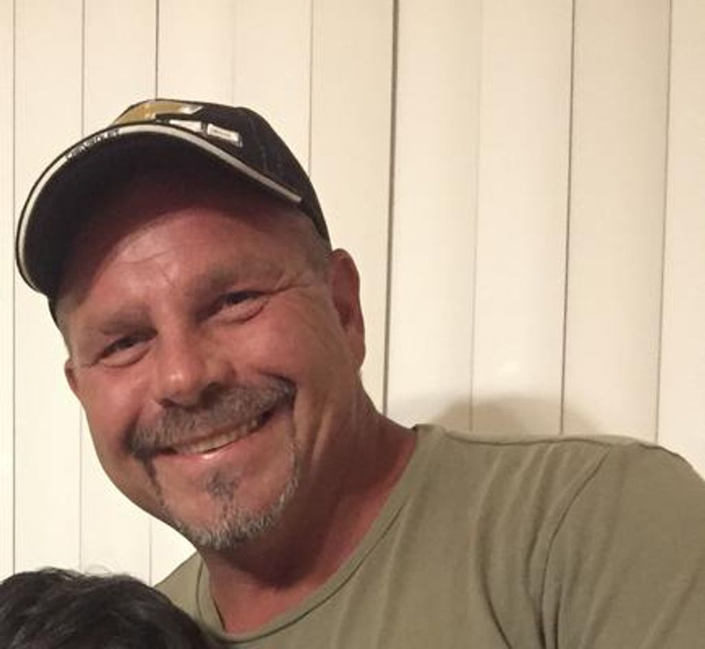 Bruce Holochwost Profile Photo