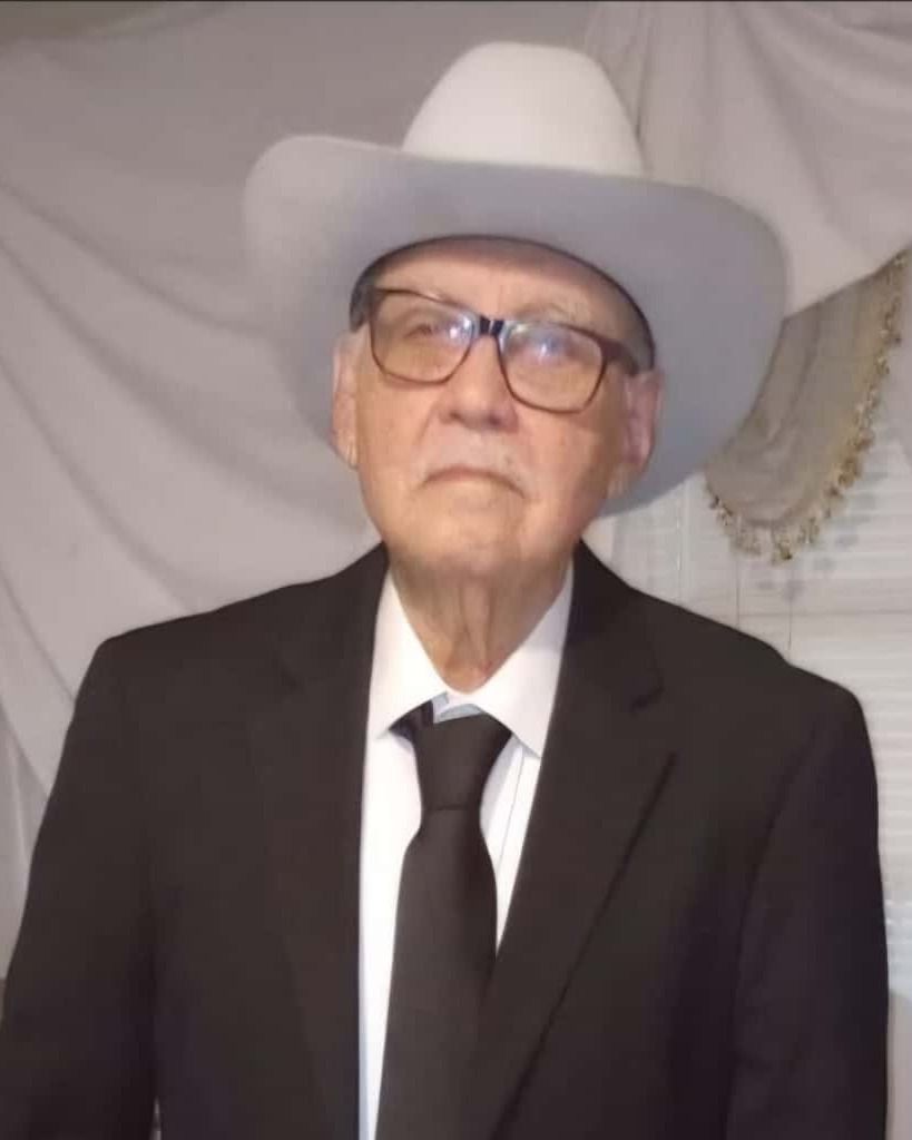 Mario Solis Profile Photo