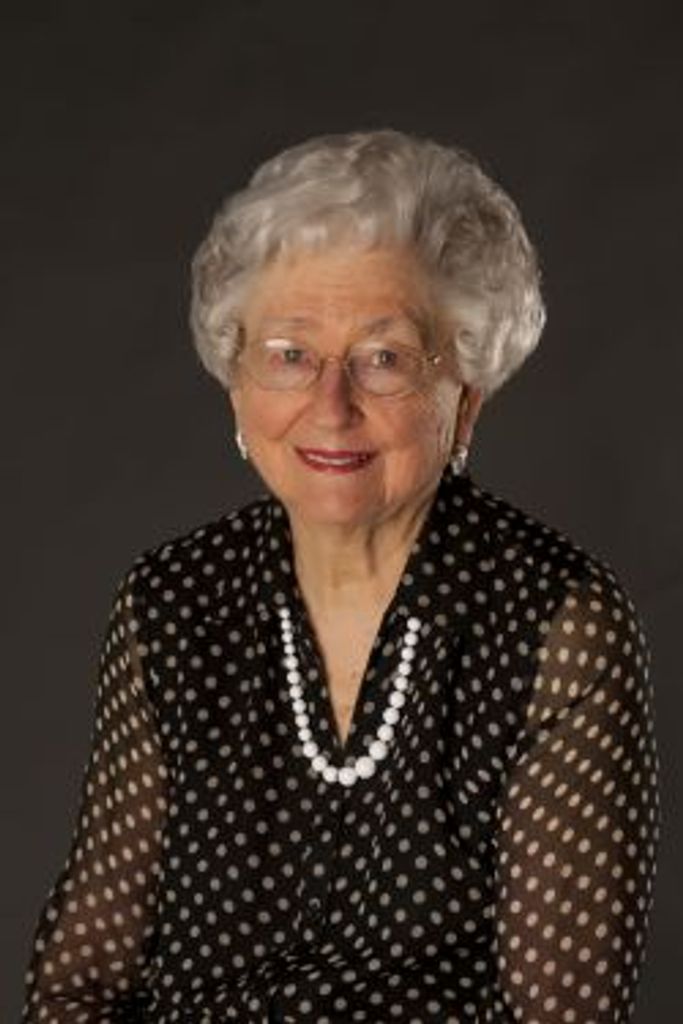 Maxine Endicott Profile Photo