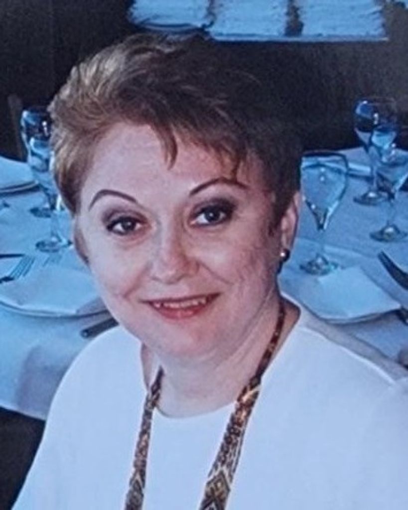 Alexandra Okruch Profile Photo