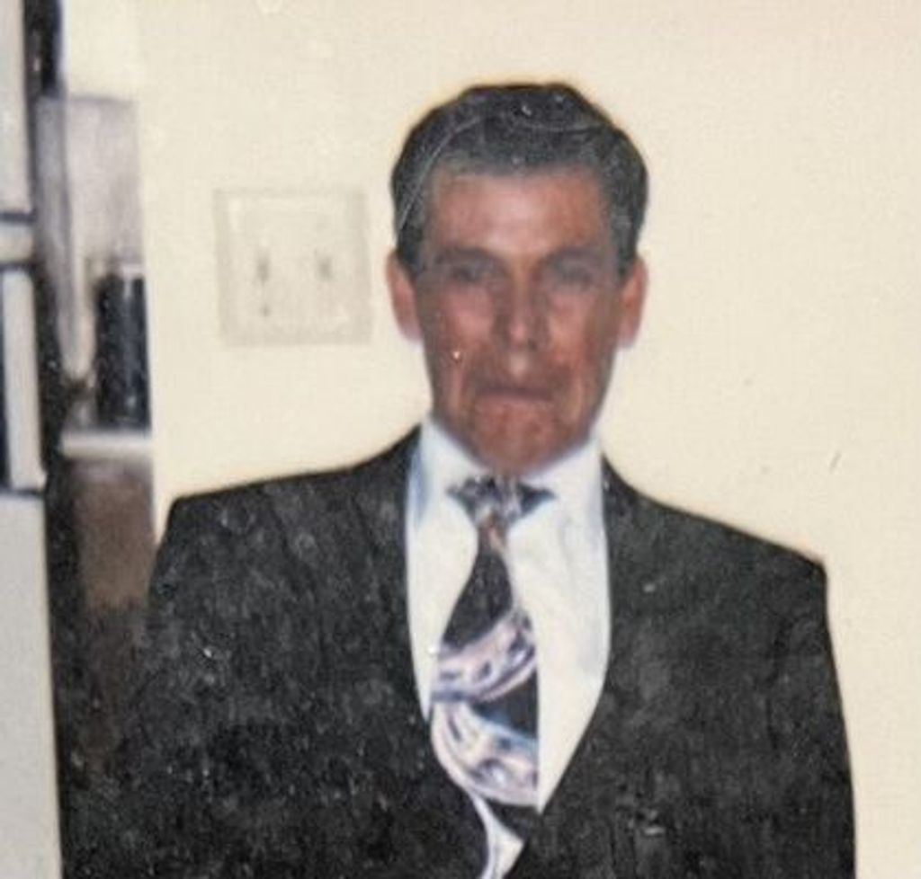 Carlos Moreno Profile Photo