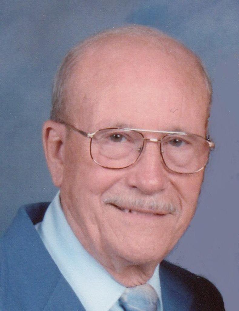 Carl W. Lawson Profile Photo