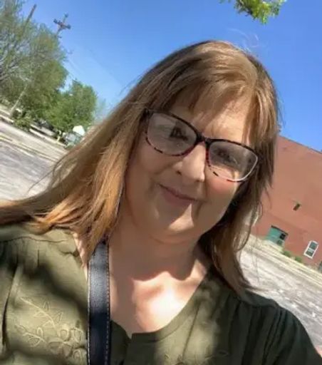 Leann Hicks Profile Photo