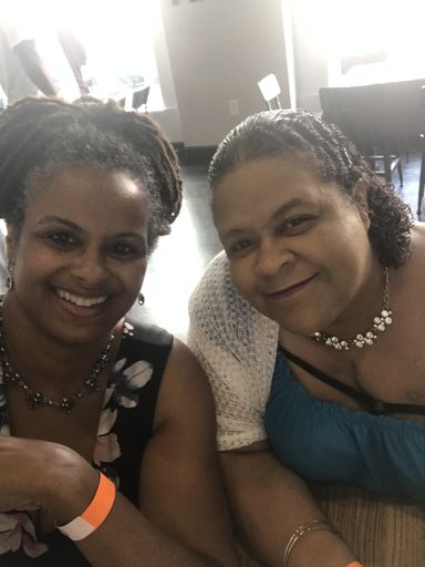 Leeza R Crosby-Edwards photo gallery thumbnail 4 of 8