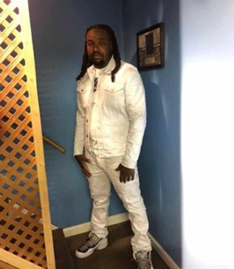 Tamont Williams-Brown Profile Photo