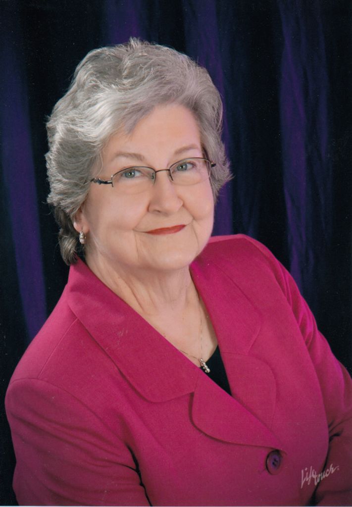 Lola Joyce Stratton Profile Photo