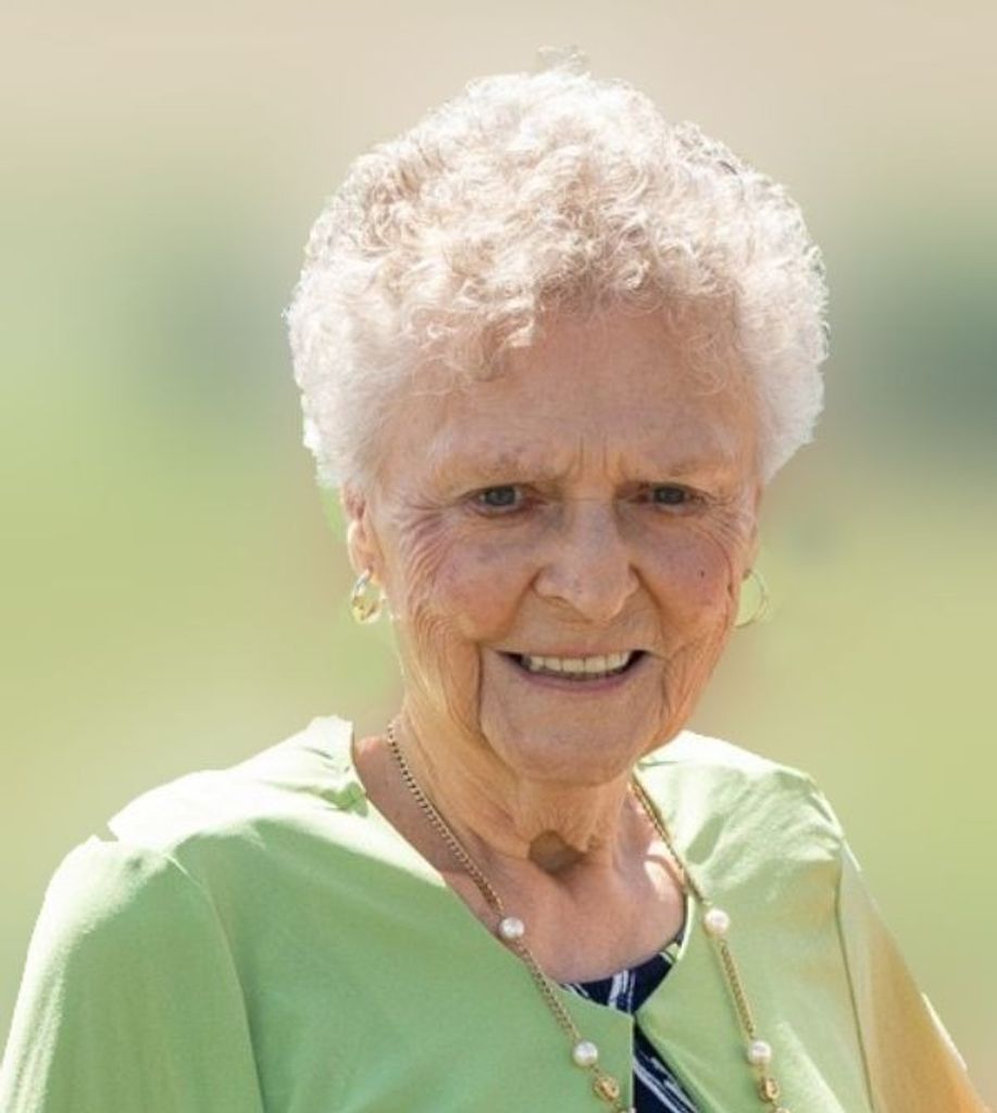 Vivian Bultman Profile Photo