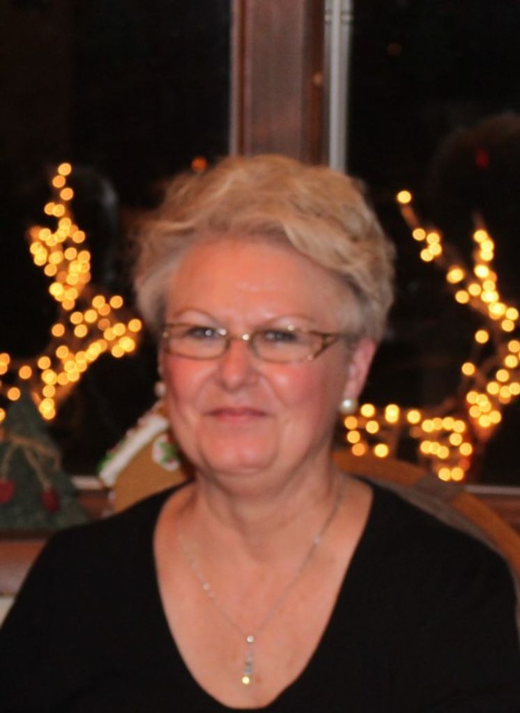 Elizabeth Steinfeldt