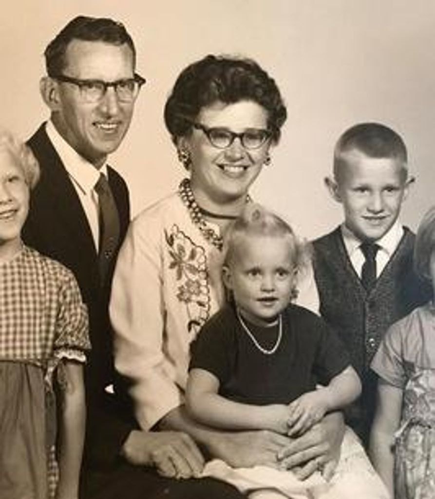 Dennis Earl Taylor Profile Photo