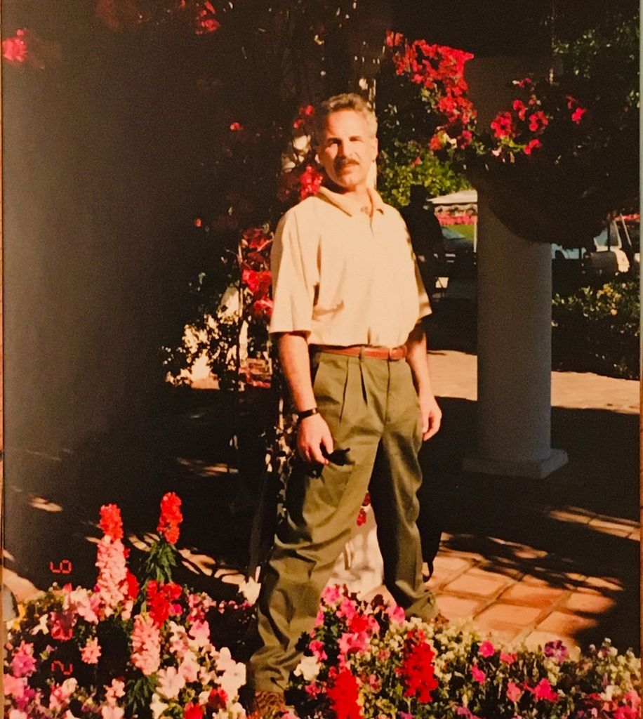 Robert Hagner Christmas Profile Photo