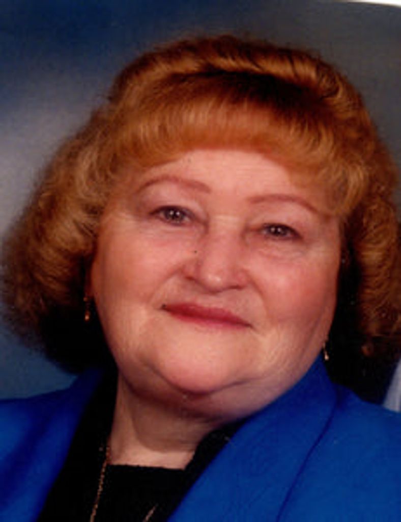 Anna Varga Profile Photo