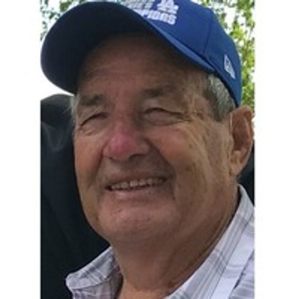 Arnie Douglas Lyons Profile Photo