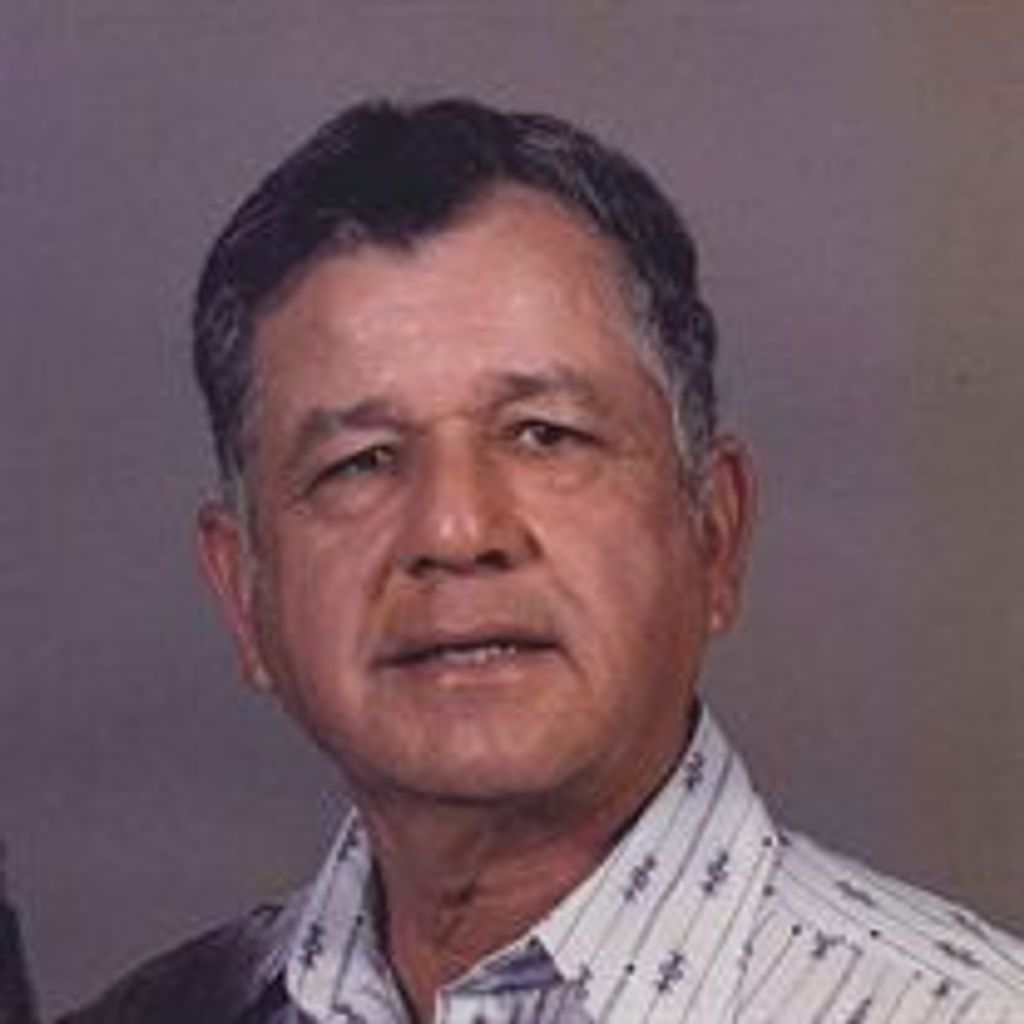 Manuel A Flores
