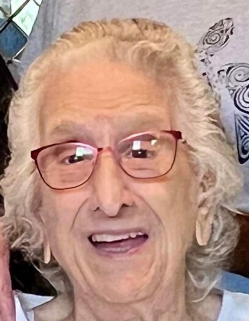 Louise (Disciscio) Henico