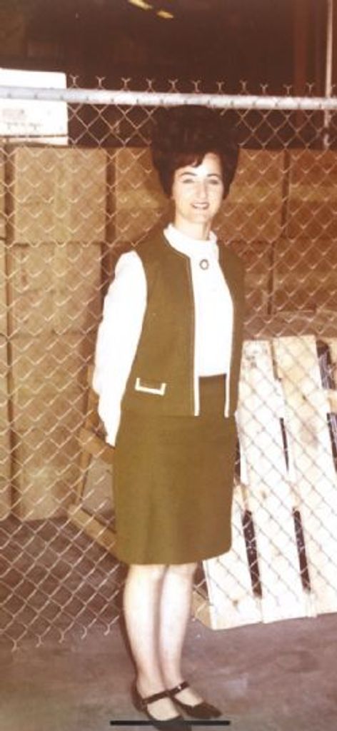 Mrs. Mona N. Reeves Profile Photo