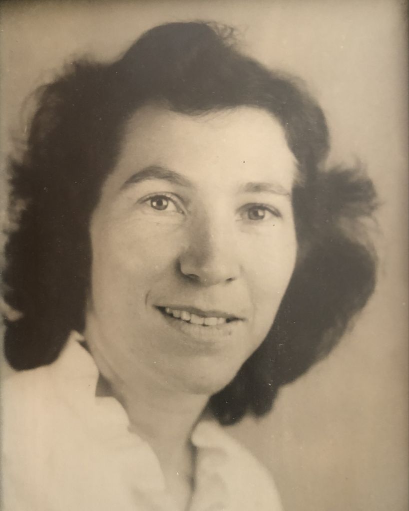 Christine Y. Knopp