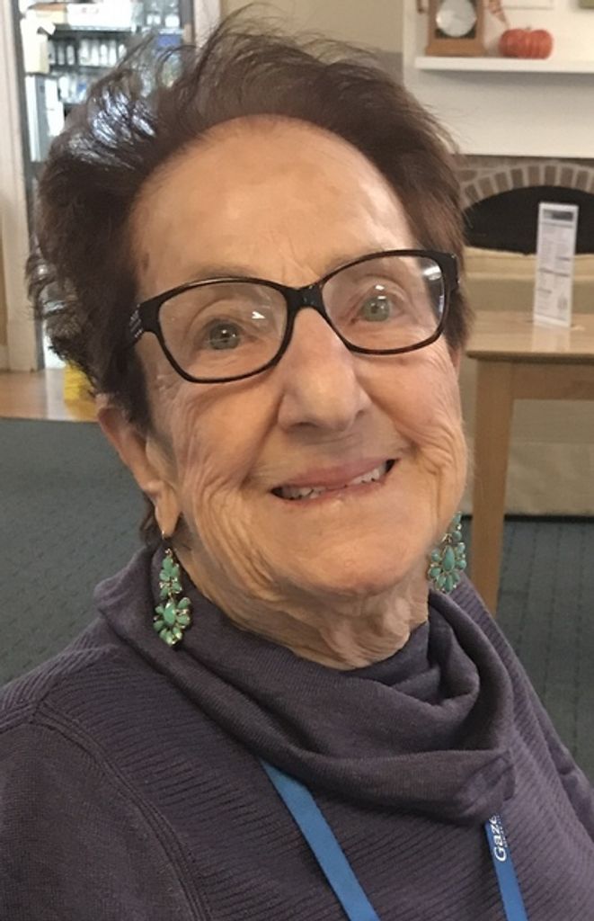 Simone M. Menard Profile Photo