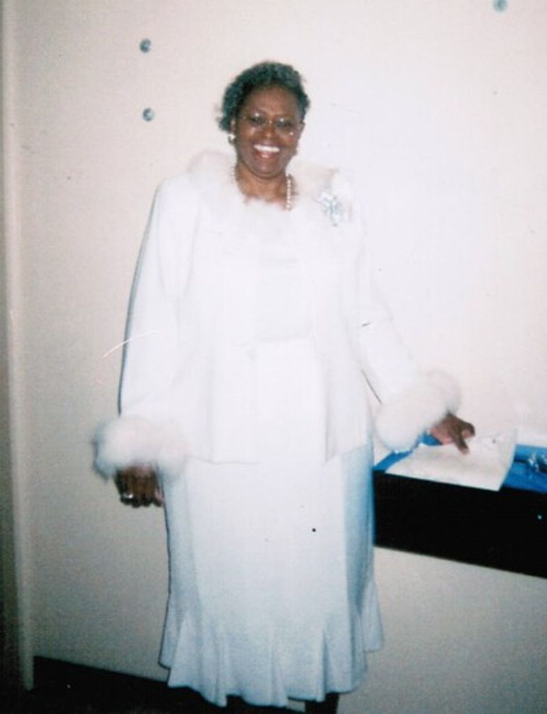 Dee E. Gladney Profile Photo