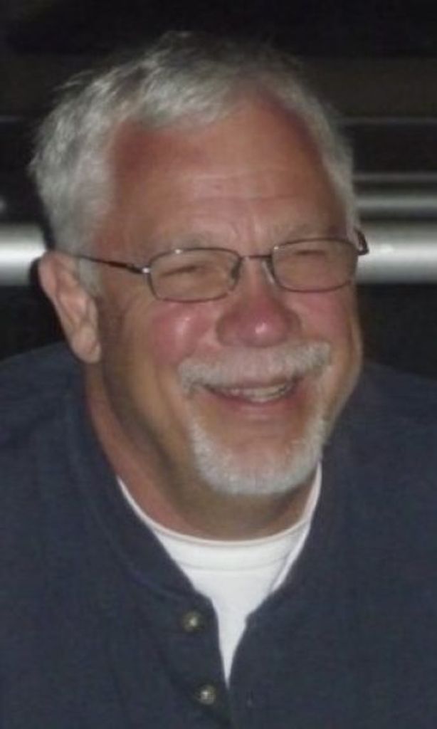 Jim R Kerschner