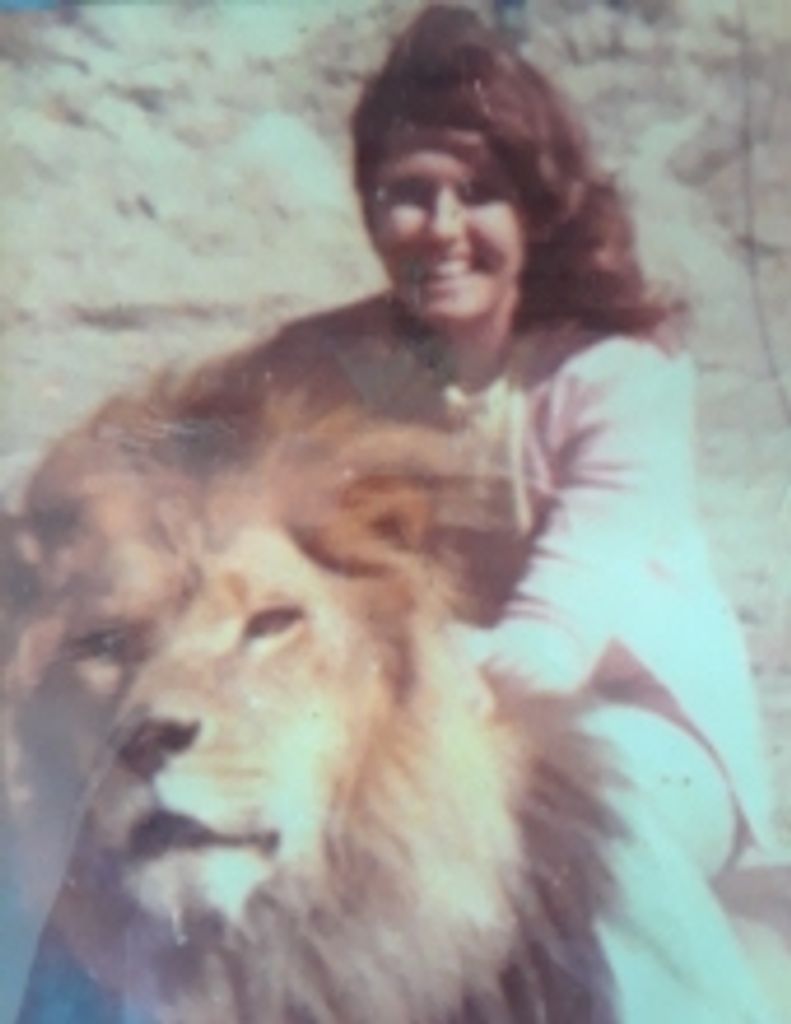 Sharon Lee  Hannum