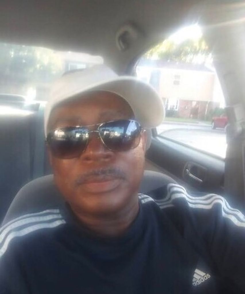 Steven Vanis White Profile Photo